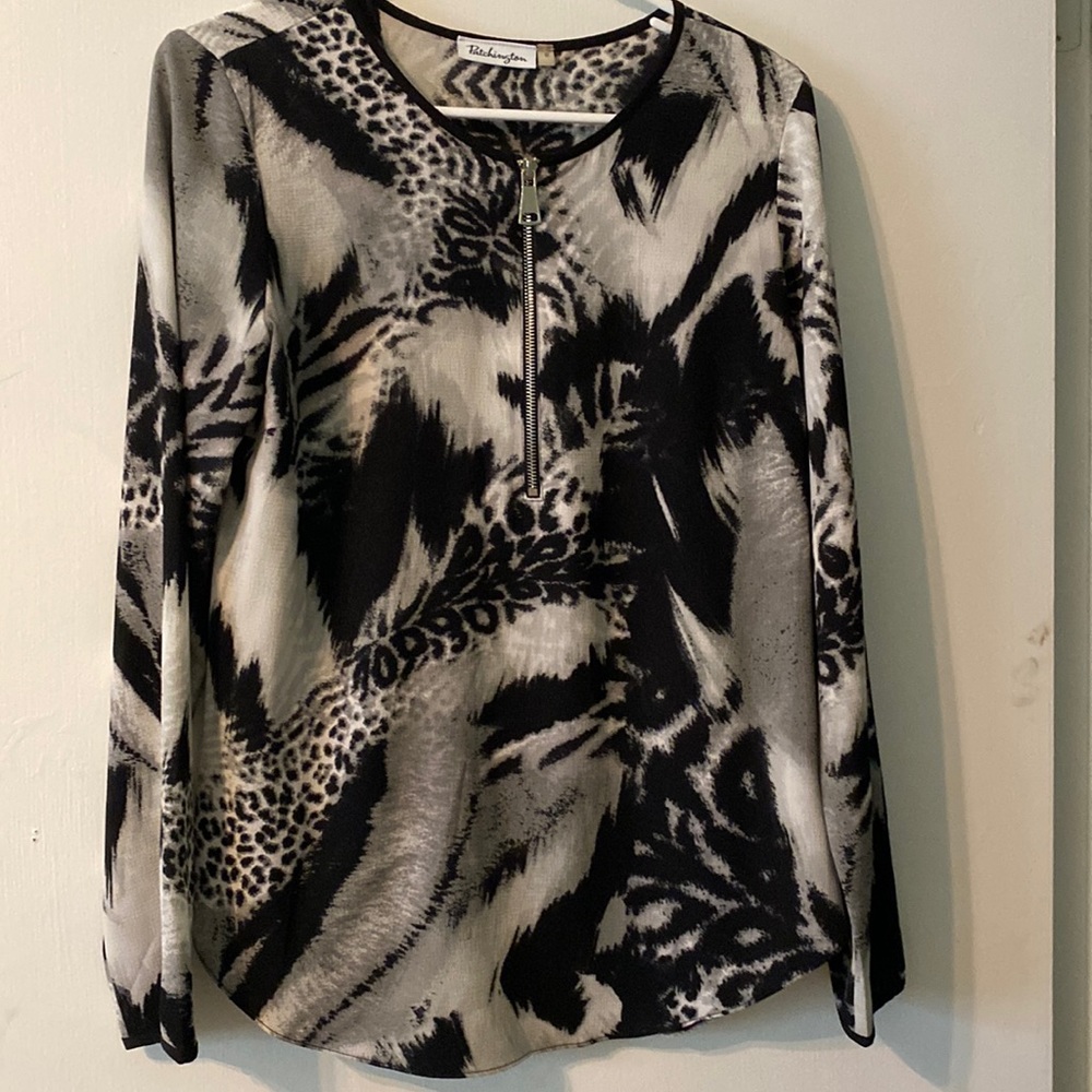 Animal print blouse by Patchington. Sz S but fits like a S/M.